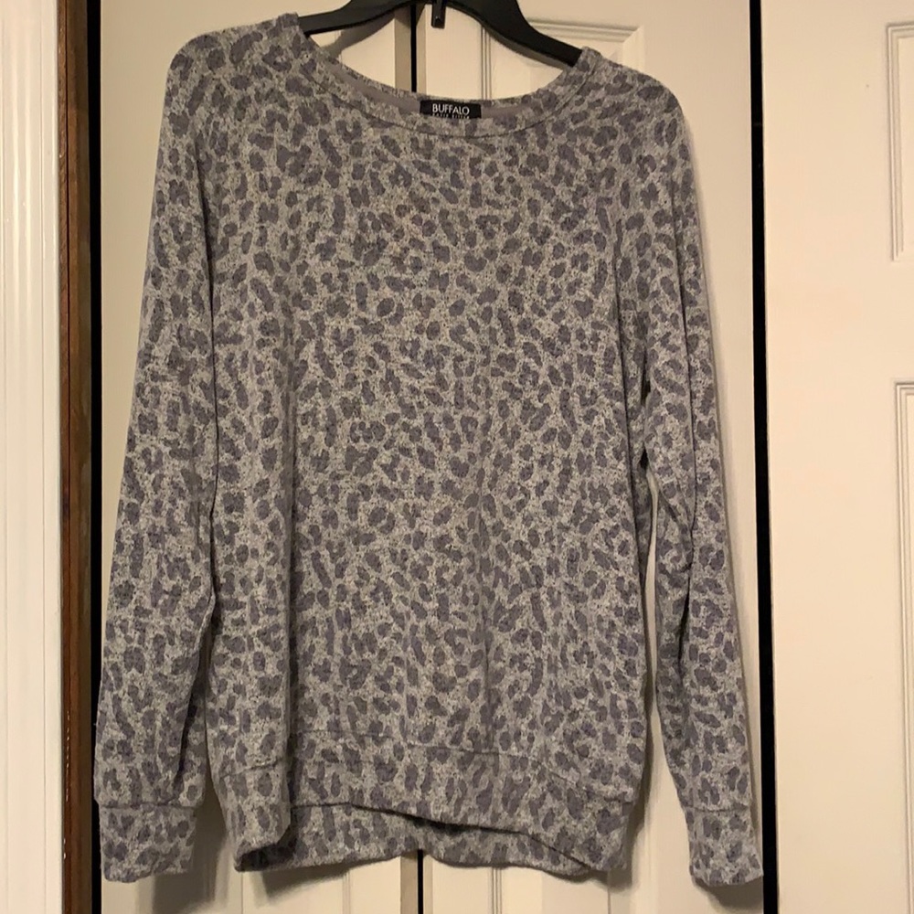 NWOT, long sleeve cheeta print sweater